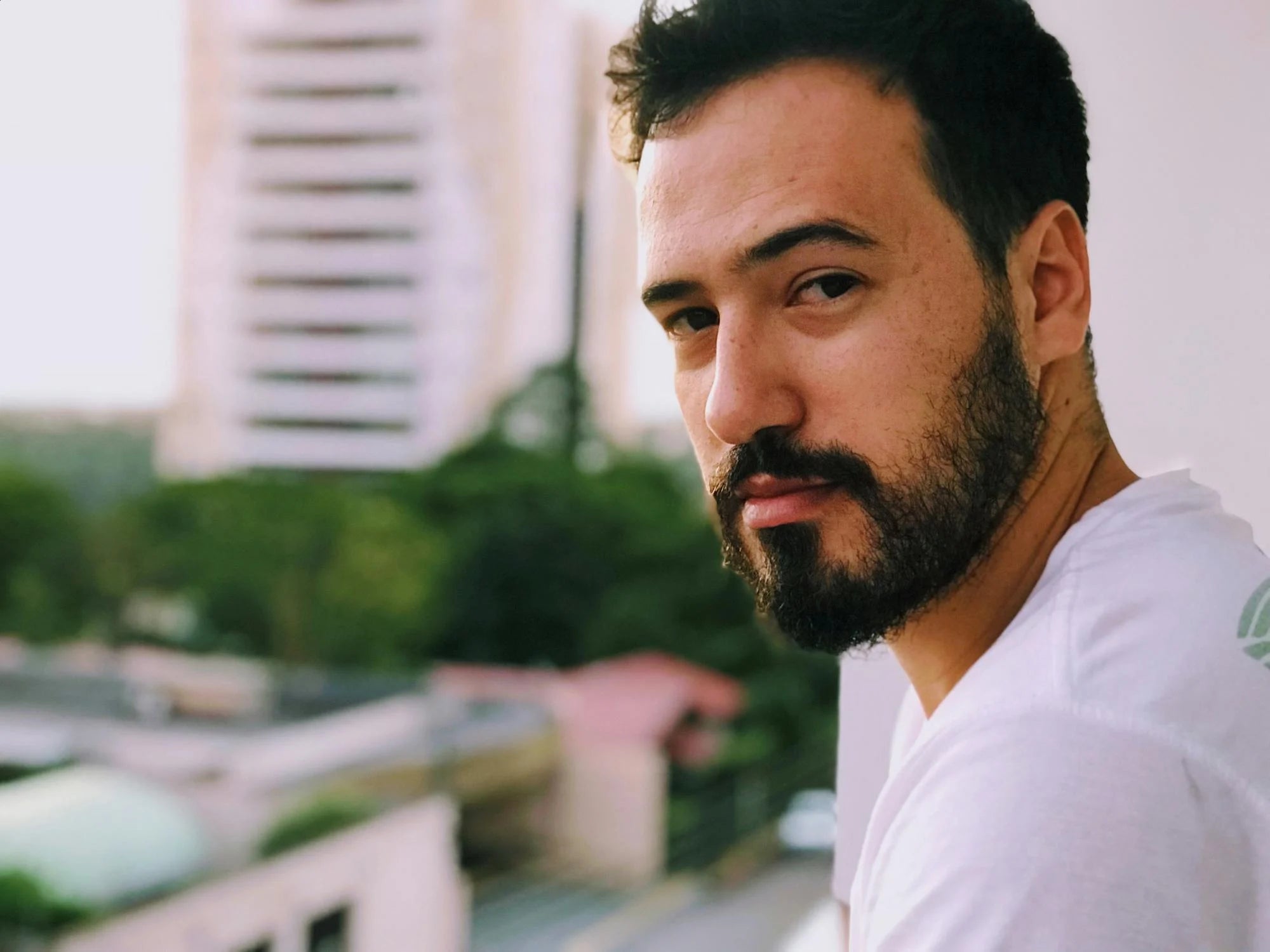 <em><strong>Carlos Ramírez</strong></em>